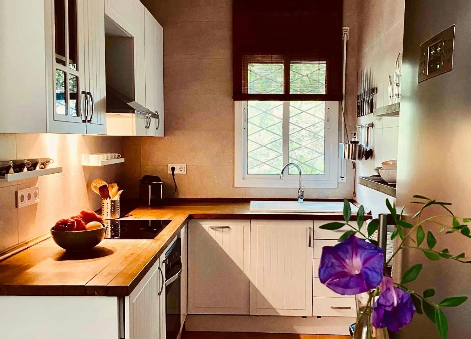 Pineda 38 Villa Gavà 0*,